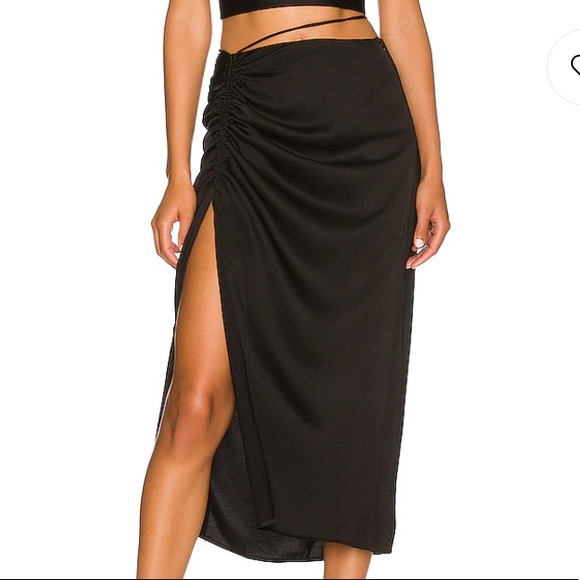 South Beach Skirt in Black - Picture 1 of 5